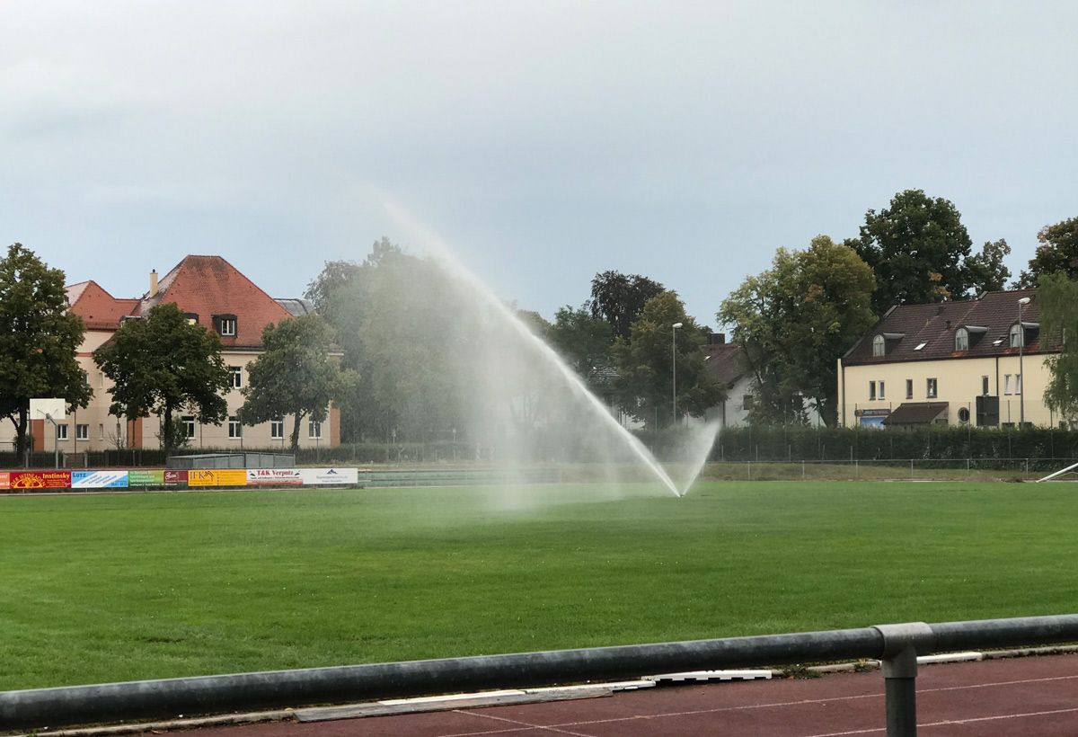 Beregnung eines Sportplatzes