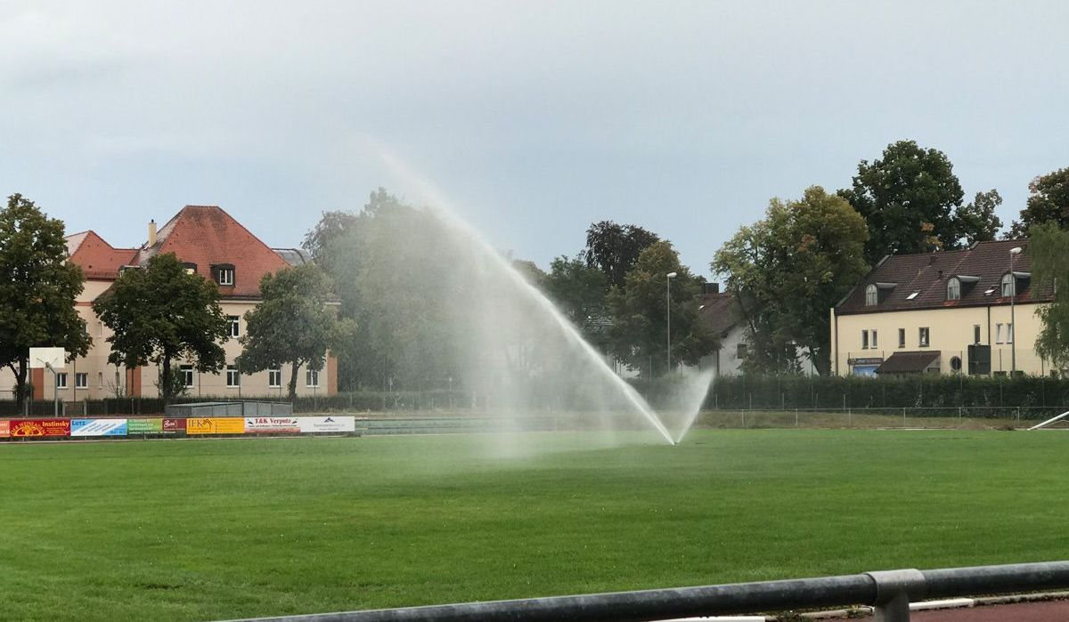 Beregnung eines Sportplatzes