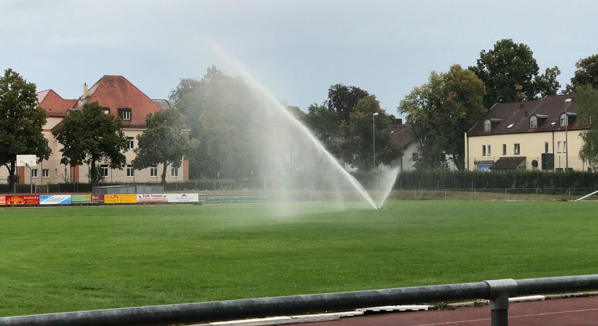Beregnung eines Sportplatzes